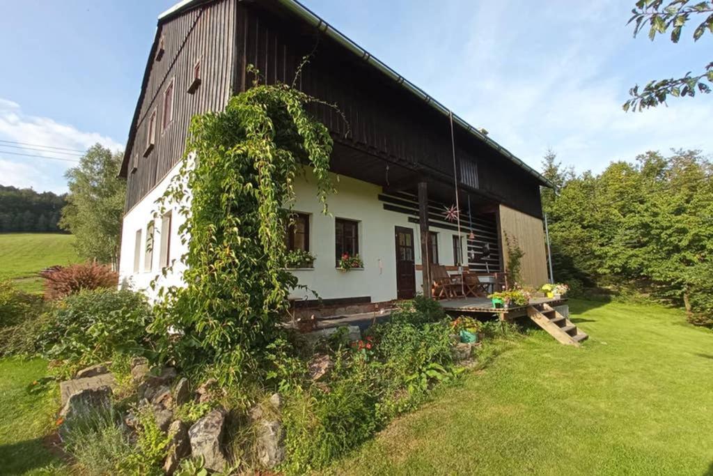 Chalupa Bez Hranic Krompach Exterior photo
